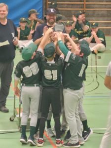 Mehr über den Artikel erfahren Mit drei Teams beim Römercup – Schüler holen den Turniersieg!