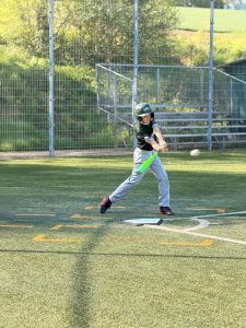 Mehr über den Artikel erfahren Schüler Team startet mit Doppelsieg gegen Aalen